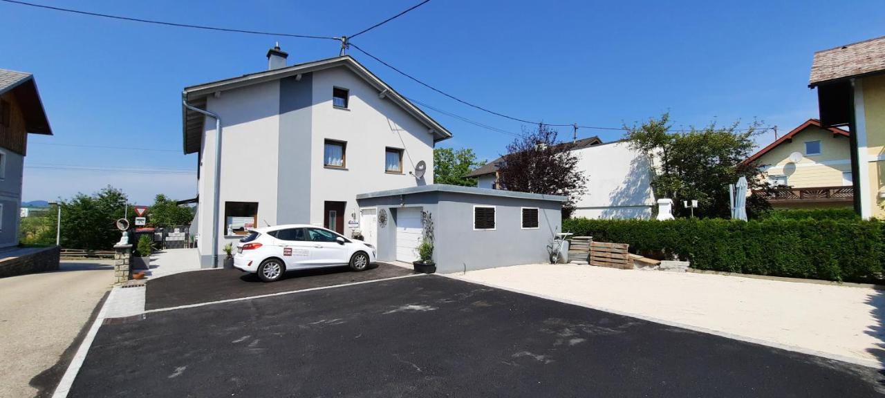 Ferienwohnung Agerblick 3 Zimmer Mit Kueche, 83M2 Lenzing Buitenkant foto